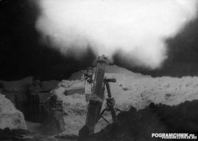 Огонь из 120-мм миномета.ДРА, Рустак, Москов.ПО, январь89г.