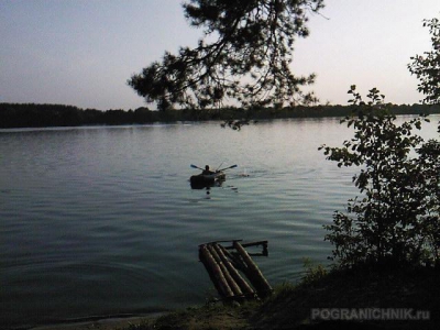 Вверх по Волге шел самоход