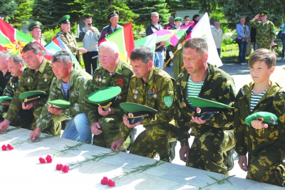 28 мая 2023 г. 28 Мая праздник. С днем пограничника. День пограничника в Караганде. День пограничника 100 лет.