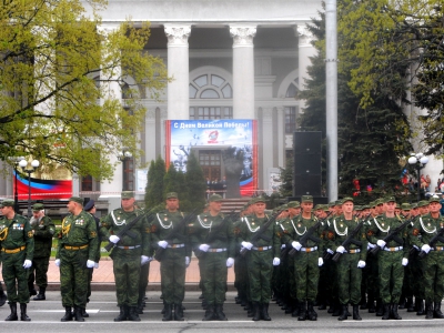 Донецк. День Победы. парад