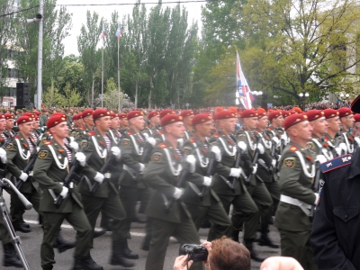 Донецк. День Победы. парад