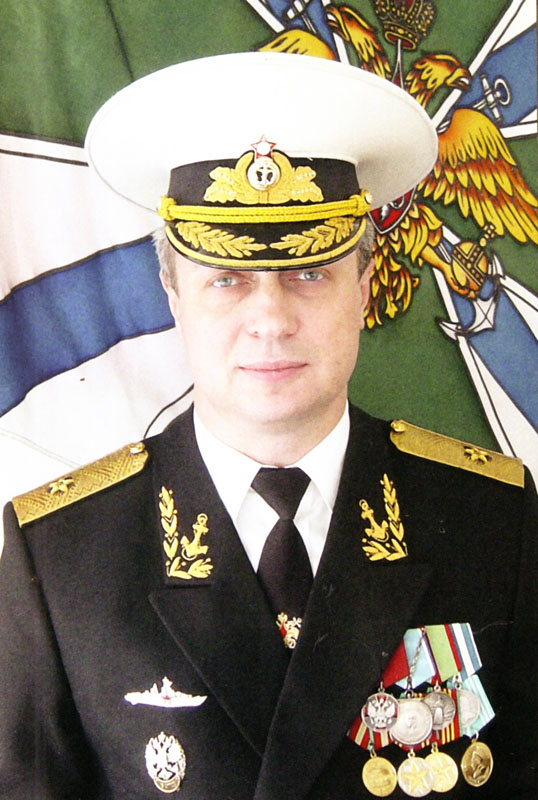Вице адмирал цимлянский. Контр Адмирал Дубик.