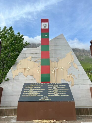 PHOTO-2022-06-12-17-27-28 (1).jpg