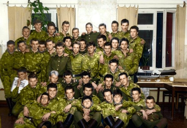 Сентябрь 1989 года, бакланы дембеля всех отделов