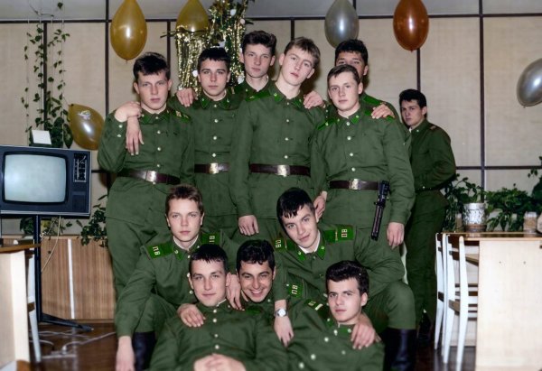 31 декабря скоро Новый 1989 год.jpeg