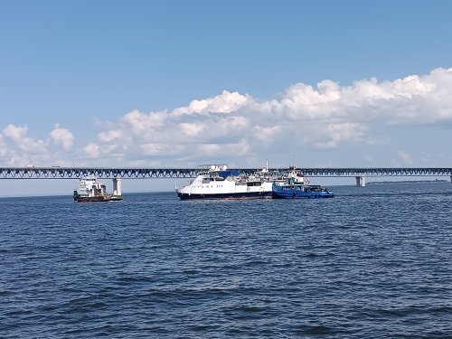 Черноморский "Охотник" (22460). Переход вверх по Волге.